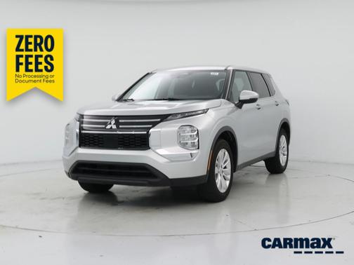 Gray 2025 Mitsubishi Outlander ES