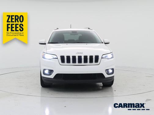 White 2019 Jeep Cherokee Latitude Plus