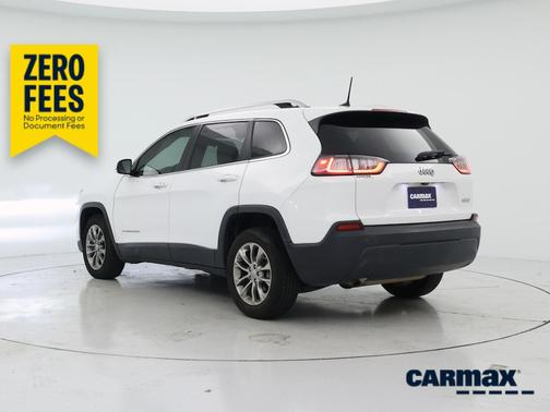 White 2019 Jeep Cherokee Latitude Plus