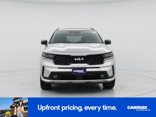 Silver 2022 Kia Sorento SX