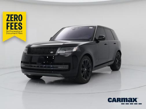 Black 2023 Land Rover Range Rover SE