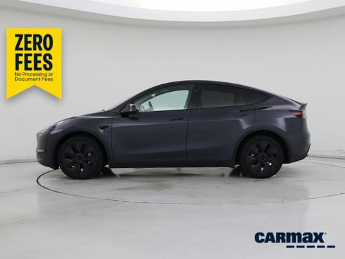 Gray 2024 Tesla Model Y Long Range