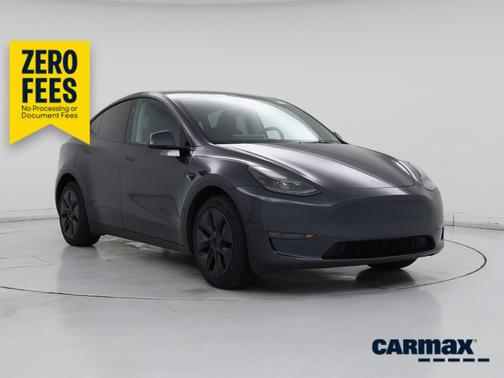 Gray 2024 Tesla Model Y Long Range