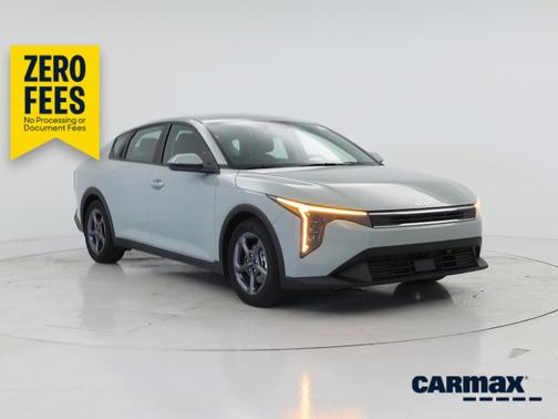 Green 2025 Kia K4 LXS