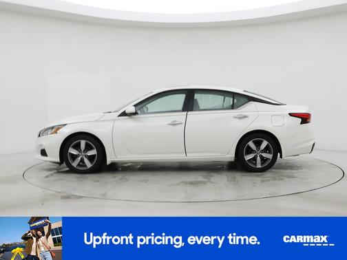 2022 Nissan Altima SV