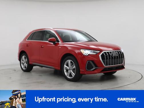 2023 Audi Q3 Premium