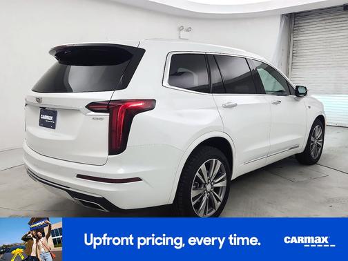 2022 Cadillac XT6 Premium Luxury