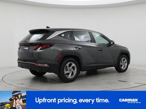 2022 Hyundai TUCSON SE