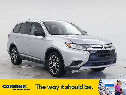 2016 Mitsubishi Outlander ES