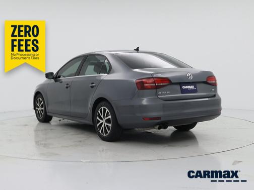 Gray 2017 Volkswagen Jetta SE
