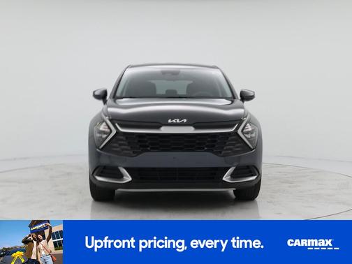 Gray 2023 Kia Sportage LX