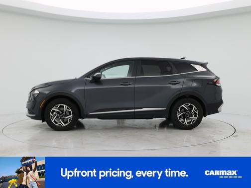Gray 2023 Kia Sportage LX