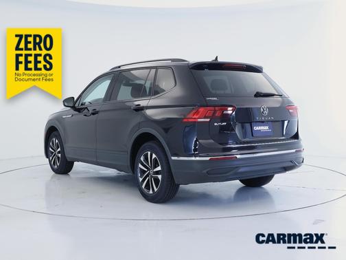 Black 2023 Volkswagen Tiguan S