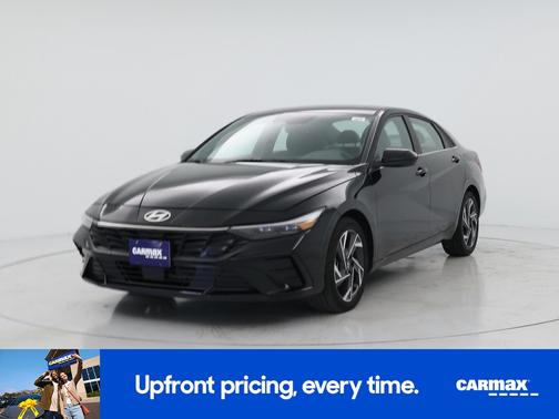 Black 2025 Hyundai ELANTRA SEL Convenience