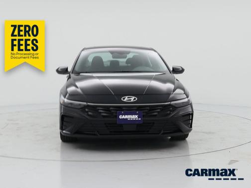 Black 2025 Hyundai ELANTRA SEL Convenience