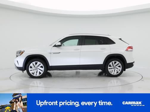 White 2022 Volkswagen Atlas Cross Sport SE w/Tech