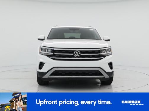 White 2022 Volkswagen Atlas Cross Sport SE w/Tech