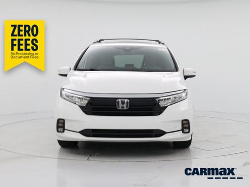 White 2023 Honda Odyssey Elite