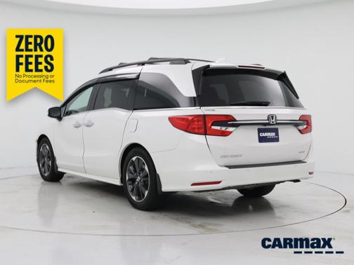 White 2023 Honda Odyssey Elite
