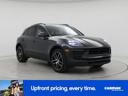 2023 Porsche Macan Base (PDK)