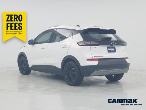 White 2023 Chevrolet Bolt EUV LT