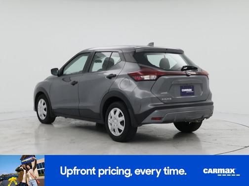 Gray 2023 Nissan Kicks S