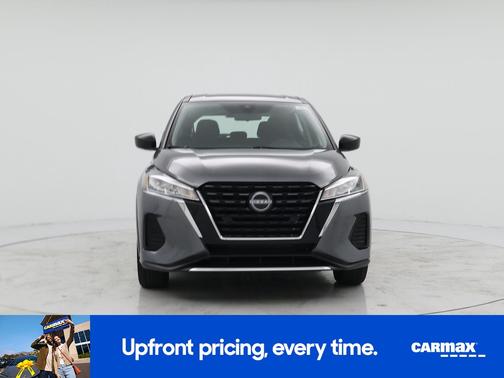 Gray 2023 Nissan Kicks S