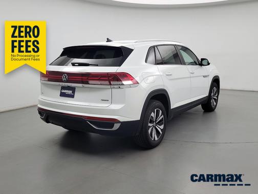 White 2024 Volkswagen Atlas Cross Sport SE