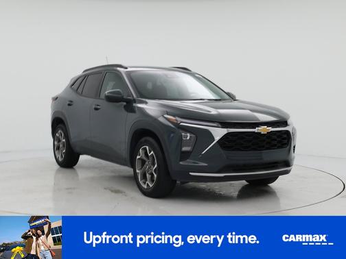 Gray 2025 Chevrolet Trax LT