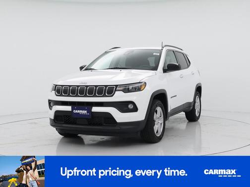 White 2022 Jeep Compass Latitude