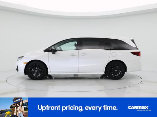 White 2025 Honda Odyssey Sport-L