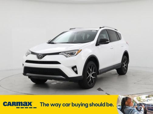 2017 Toyota RAV4 SE