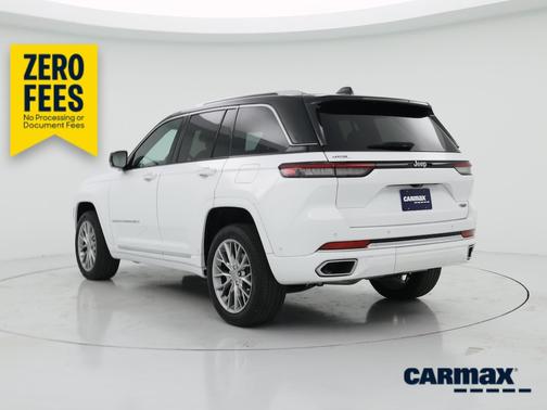 White 2022 Jeep Grand Cherokee Summit