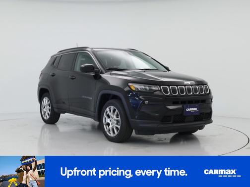 Black 2022 Jeep Compass Latitude Lux