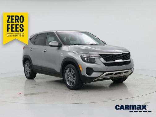 Gray 2023 Kia Seltos LX