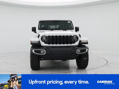 White 2024 Jeep Gladiator Sport