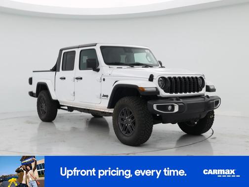 White 2024 Jeep Gladiator Sport