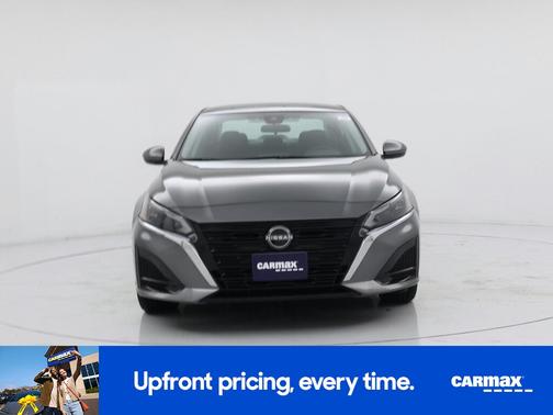 2023 Nissan Altima SV