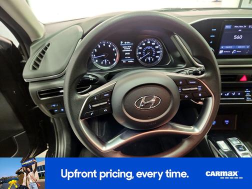 2022 Hyundai SONATA SEL