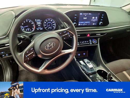 2022 Hyundai SONATA SEL