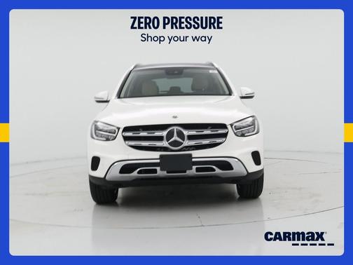 White 2022 Mercedes-Benz GLC 300