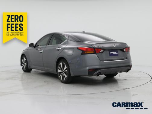 Silver 2021 Nissan Altima SL