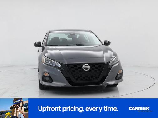 Gray 2019 Nissan Altima SL