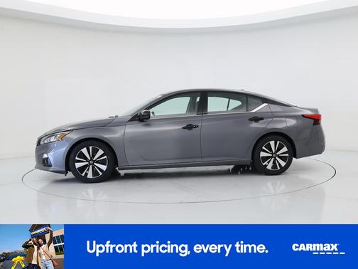 Gray 2019 Nissan Altima SL
