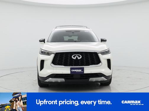 White 2022 INFINITI QX60 Sensory