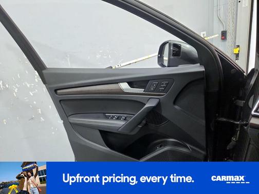 Black 2023 Audi Q5 S-Line Premium Plus