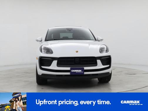 2023 Porsche Macan T