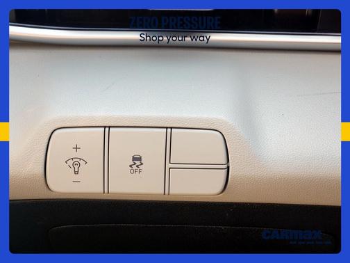 Silver 2025 Hyundai ELANTRA Limited