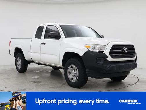 2017 Toyota Tacoma SR