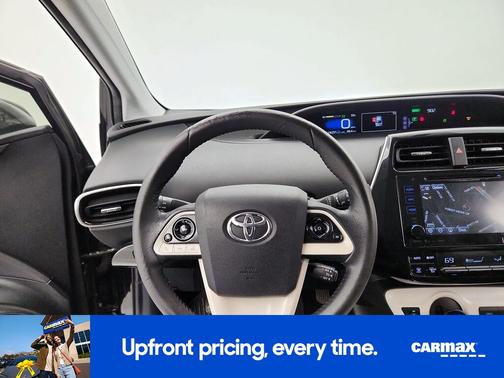 2016 Toyota Prius Three